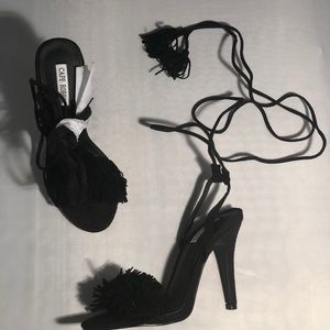 Black fringe strap-up sandal